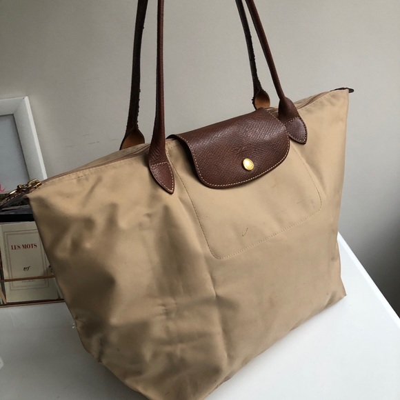 longchamp le pliage beige